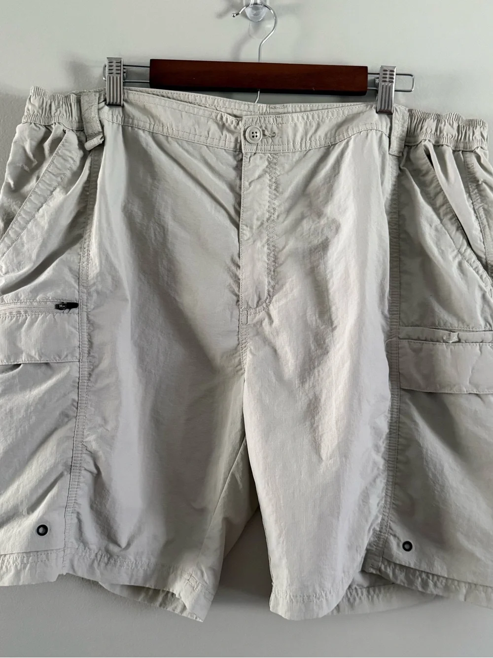 Men's Coleman Beige Cargo Shorts - Lightweight Outdoor